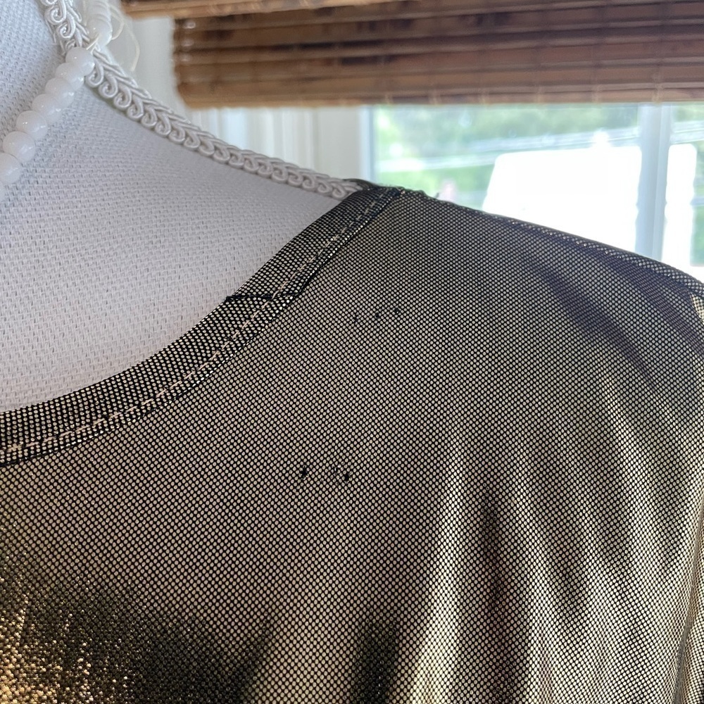 Vintage Turn On Gold Shirt - Picture 3 of 5